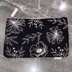 Floral Black and White Clutch